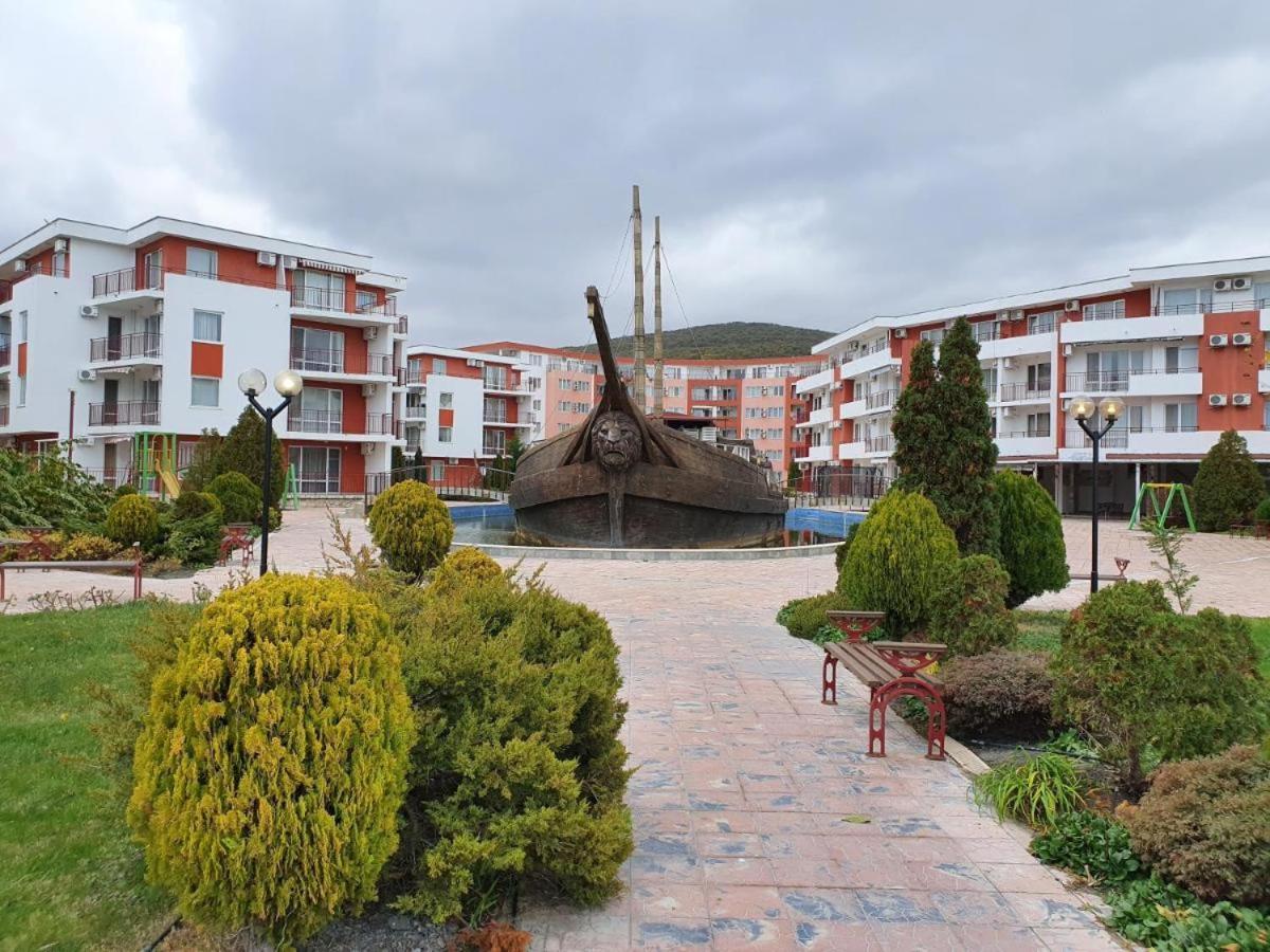 Fort Knox Privilege C-4 265 Apartment Sweti Wlas Exterior foto